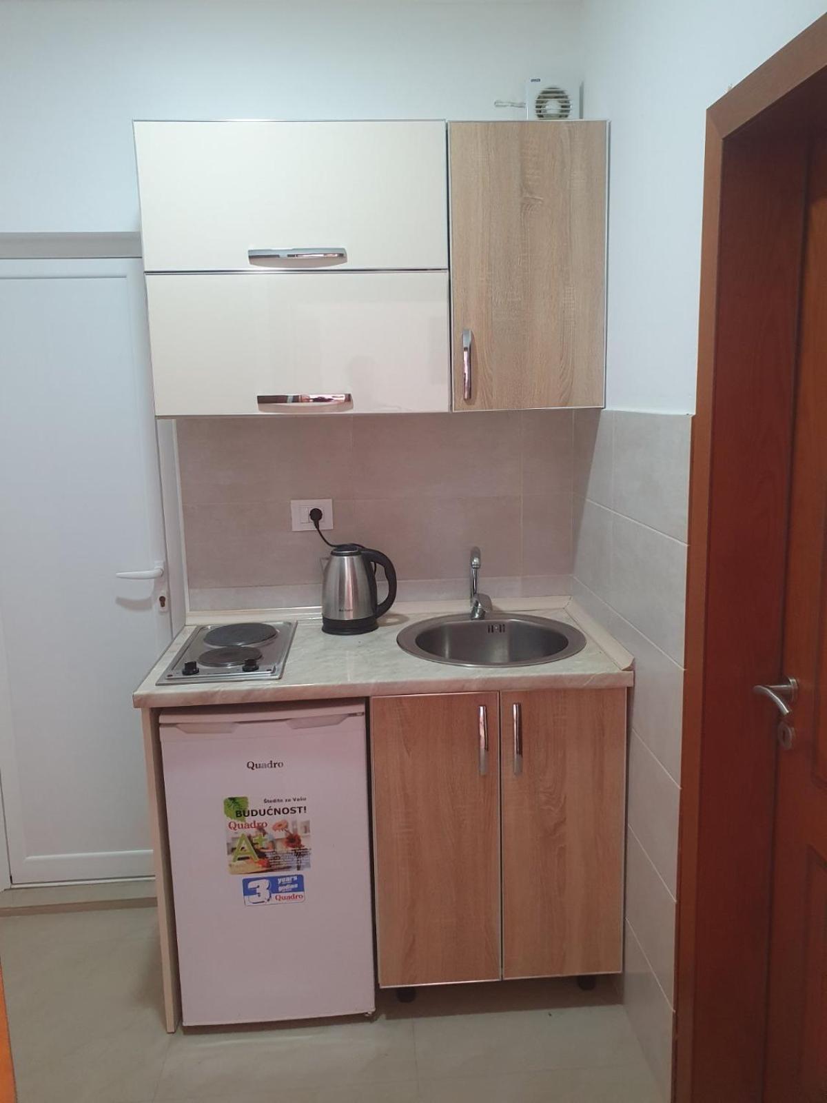 Apartments Sija Ulcinj Quarto foto