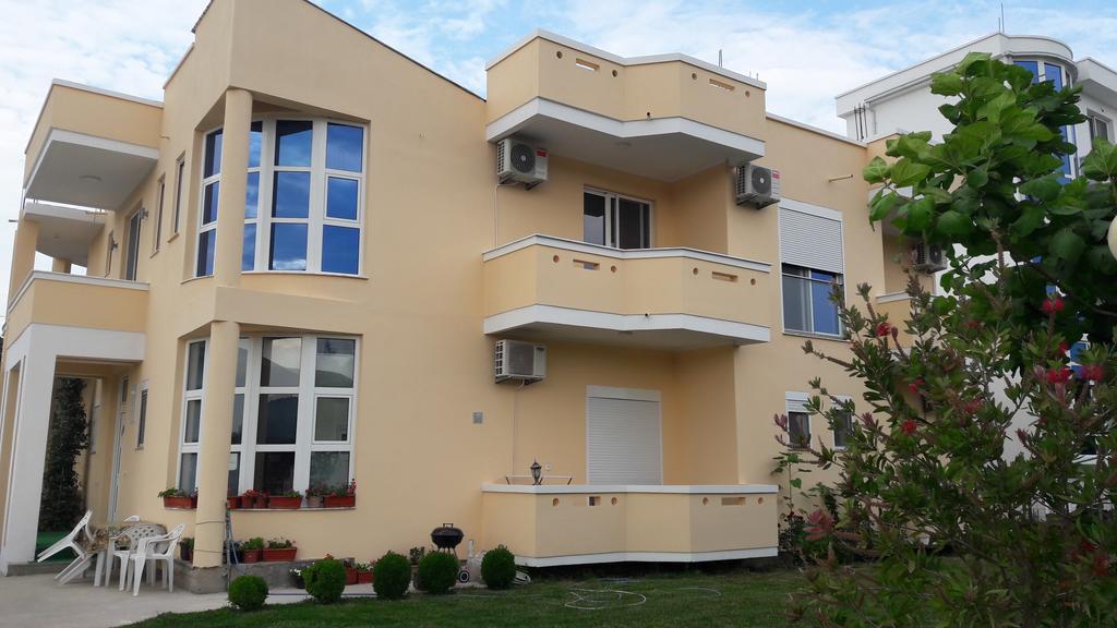 Apartments Sija Ulcinj Exterior foto