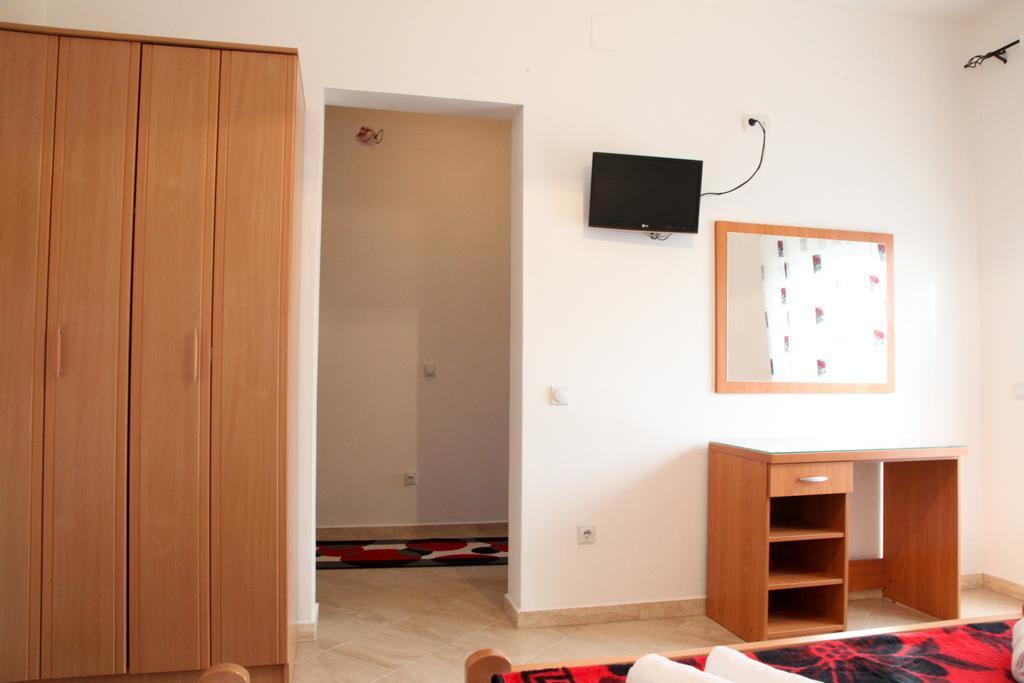 Apartments Sija Ulcinj Quarto foto